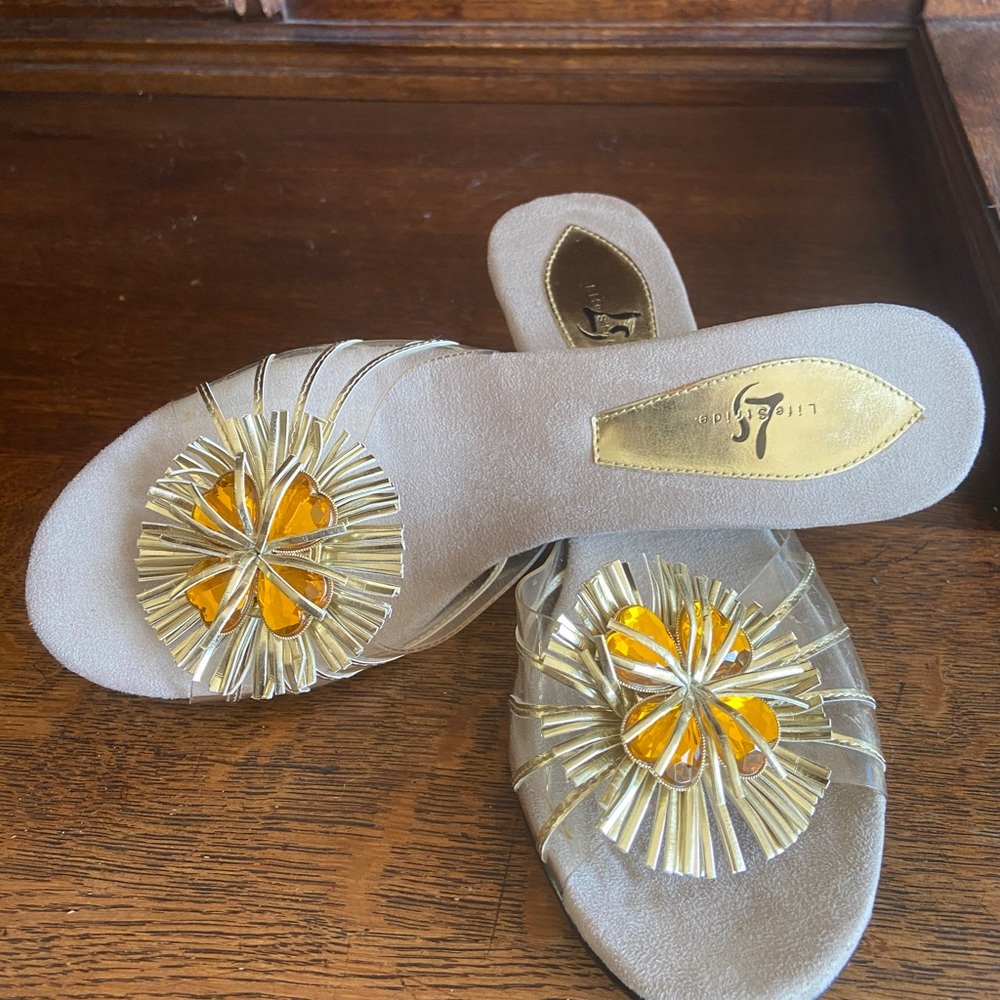 NWOT - GLAM WEDGES - Picture 2 of 15